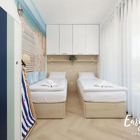 Apartment Double Blue Bien - Easy-rent Bezposrednio Przy Plazy Rewal
